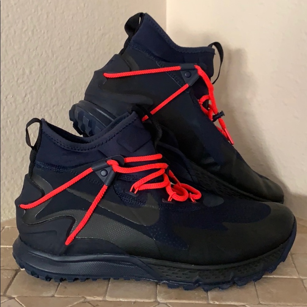 Nike Terra Sertig Hiking Boots